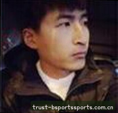 李悦